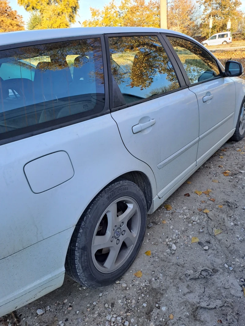 Volvo V50, снимка 9 - Автомобили и джипове - 48021471