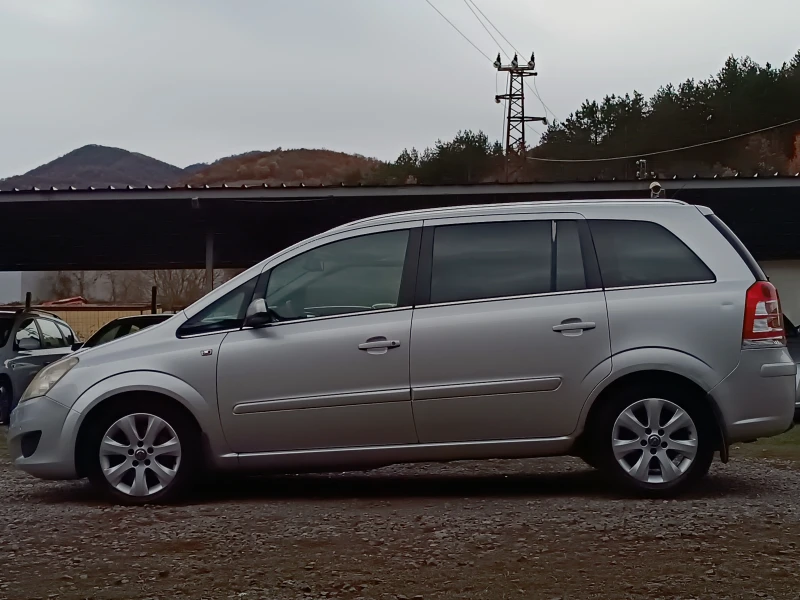 Opel Zafira FACE LIFT-1.7CDTI-110кс-6 скорости-7 места-КЛИМА-, снимка 6 - Автомобили и джипове - 48068853