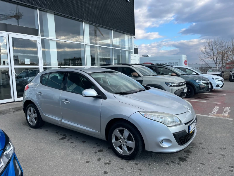 Renault Megane 1.5 dCi Dinamigue , снимка 2 - Автомобили и джипове - 48127283