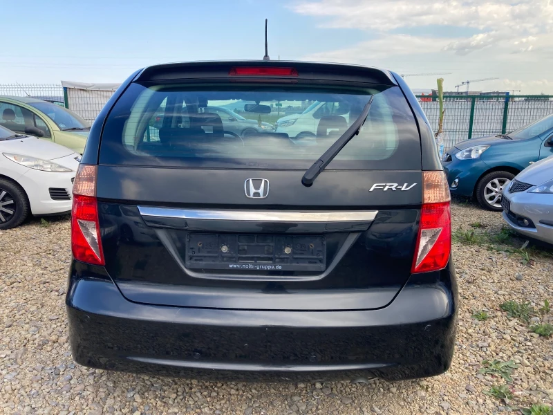 Honda Fr-v 1.8Automat, снимка 4 - Автомобили и джипове - 50052766