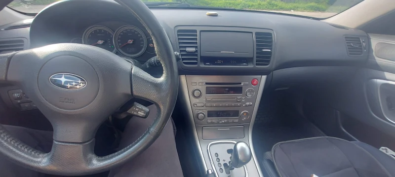 Subaru Legacy, снимка 7 - Автомобили и джипове - 52453238