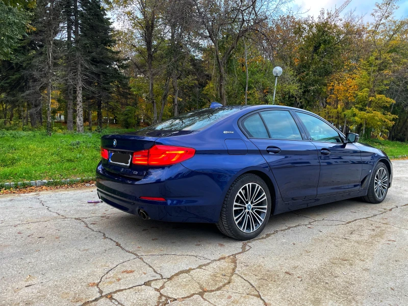 BMW 530 iPerformance, снимка 4 - Автомобили и джипове - 52847620