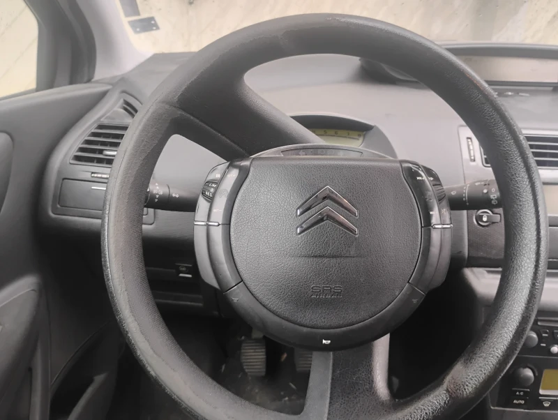 Citroen C4, снимка 8 - Автомобили и джипове - 52342631