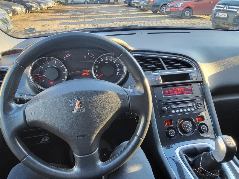 Peugeot 5008 1, 6 бензин, снимка 6 - Автомобили и джипове - 52971660