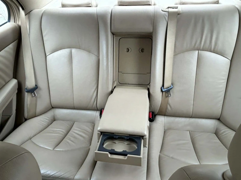 Mercedes-Benz E 320, снимка 3 - Автомобили и джипове - 53143141