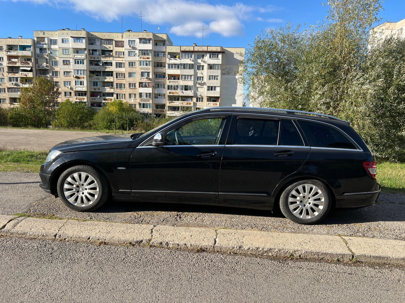 Mercedes-Benz C 220  - изображение 3