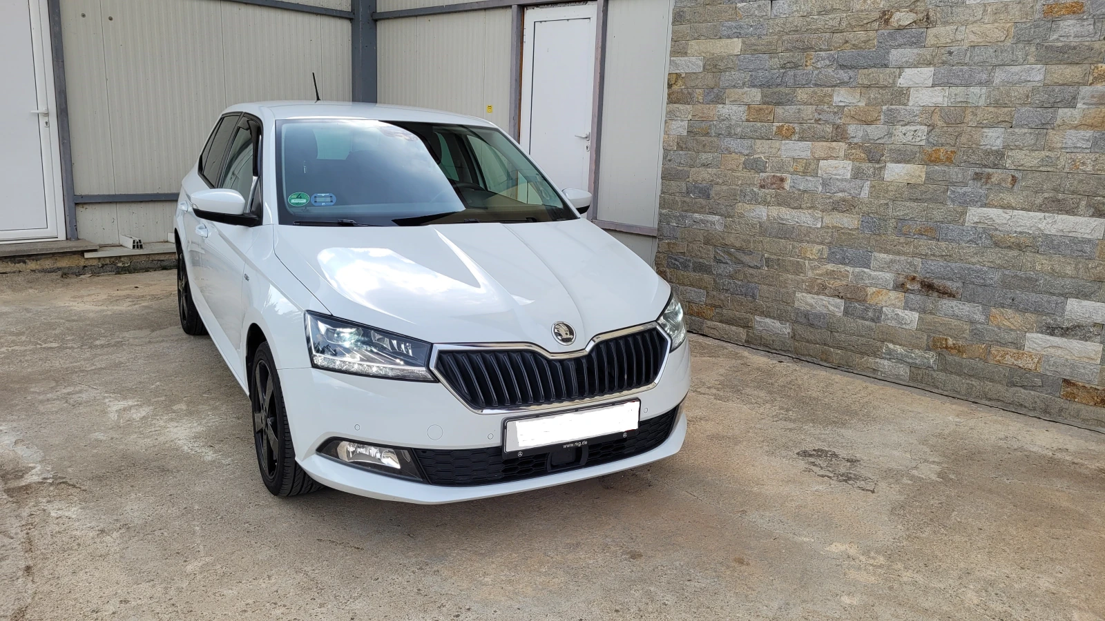 Skoda Fabia 1.0 TSI - изображение 10