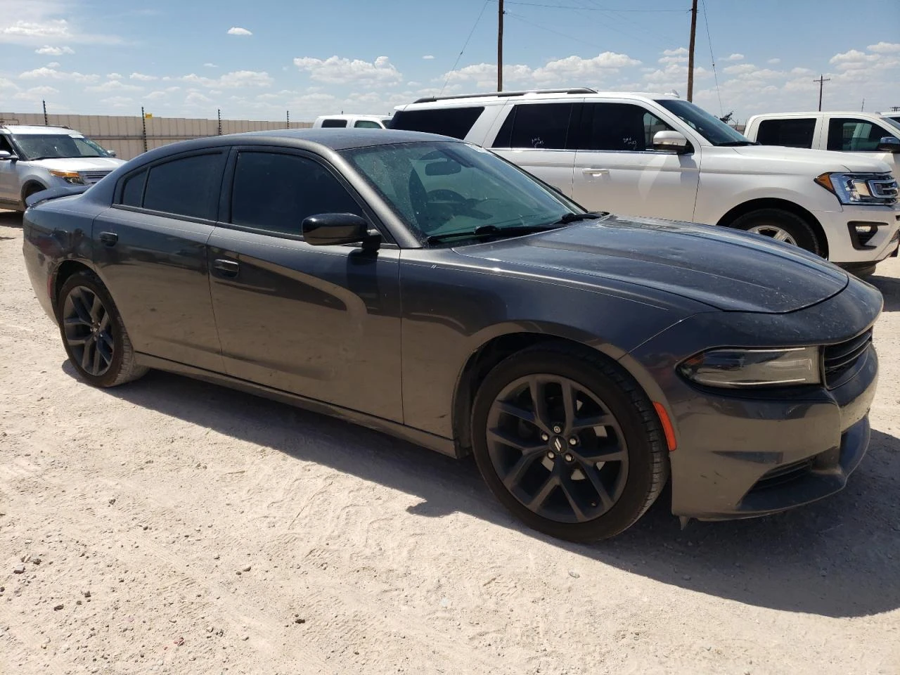 Dodge Charger SXT - изображение 4