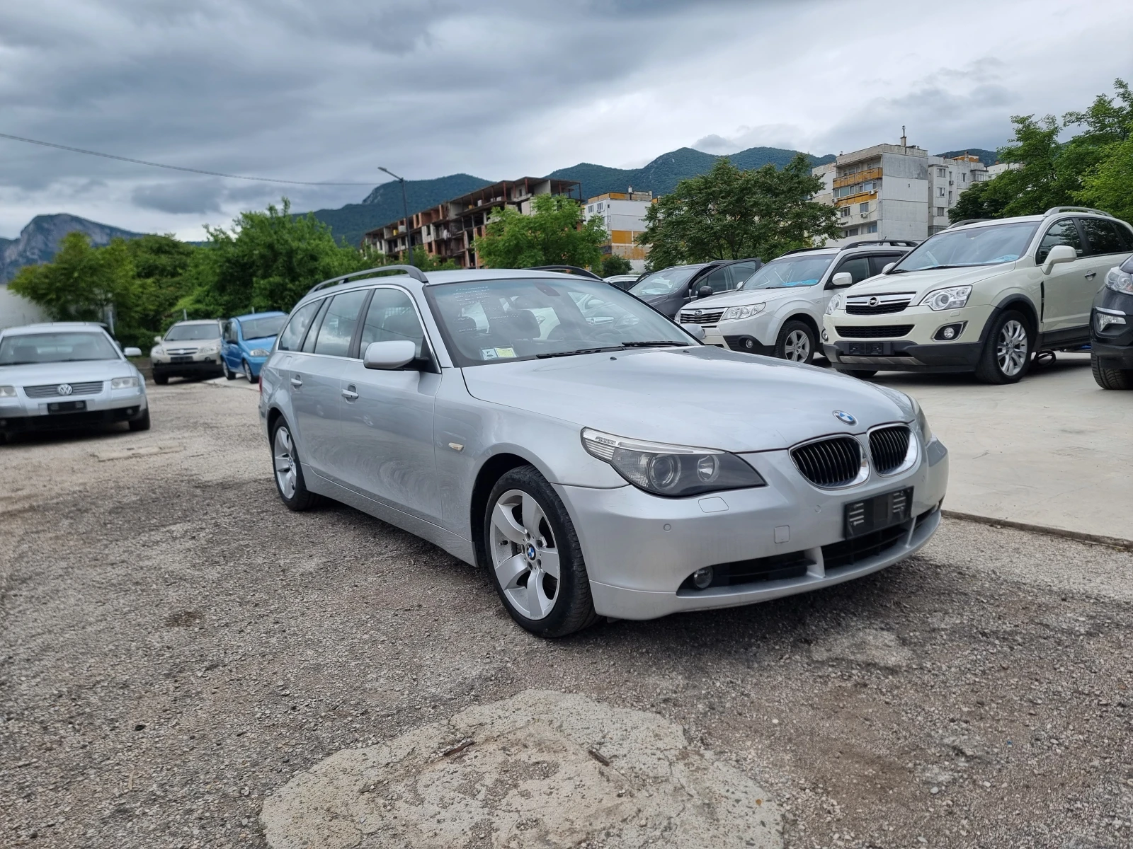 BMW 530 3.0D - изображение 8