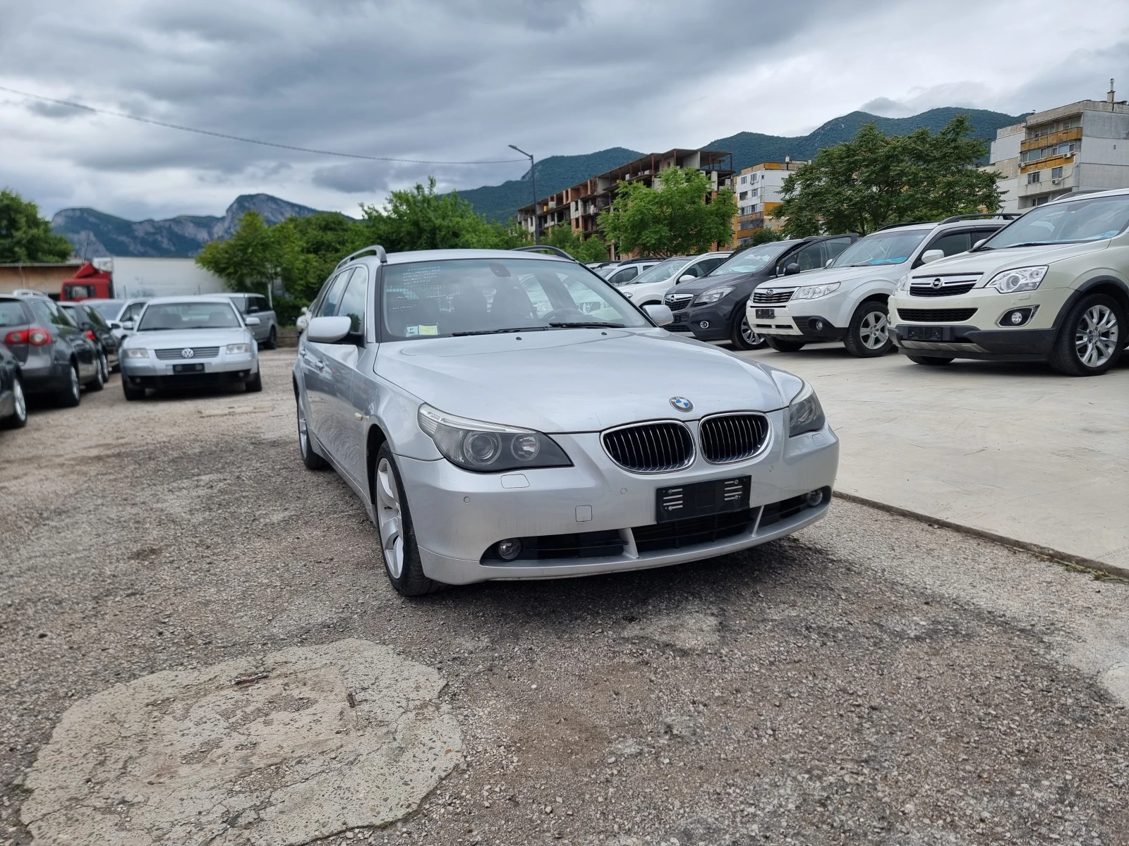 BMW 530 3.0D - изображение 9
