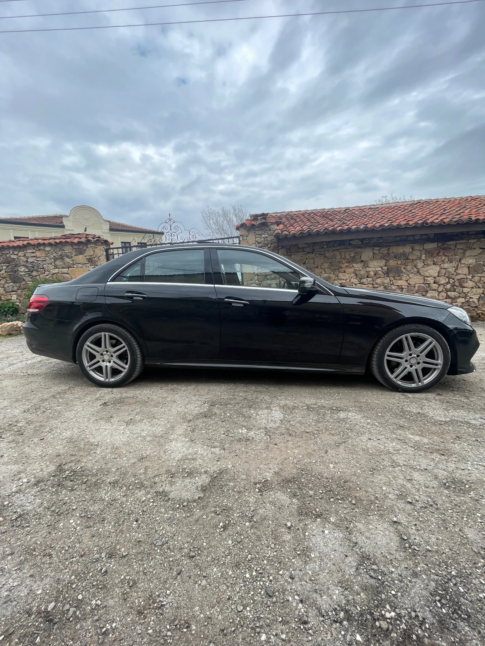 Mercedes-Benz E 350  - изображение 3