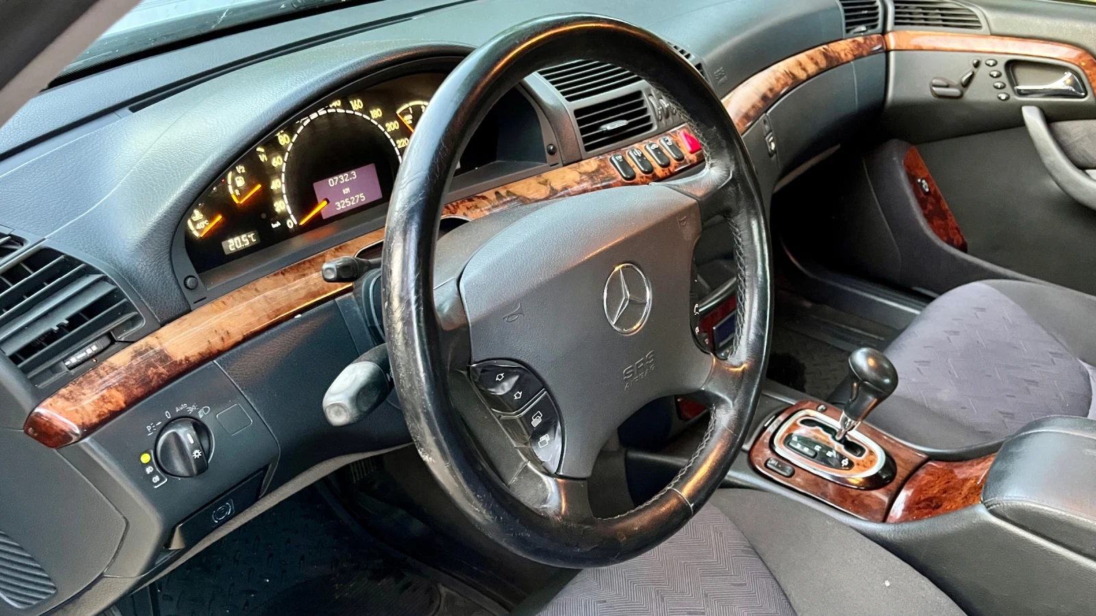 Mercedes-Benz S 320 W220 - изображение 8