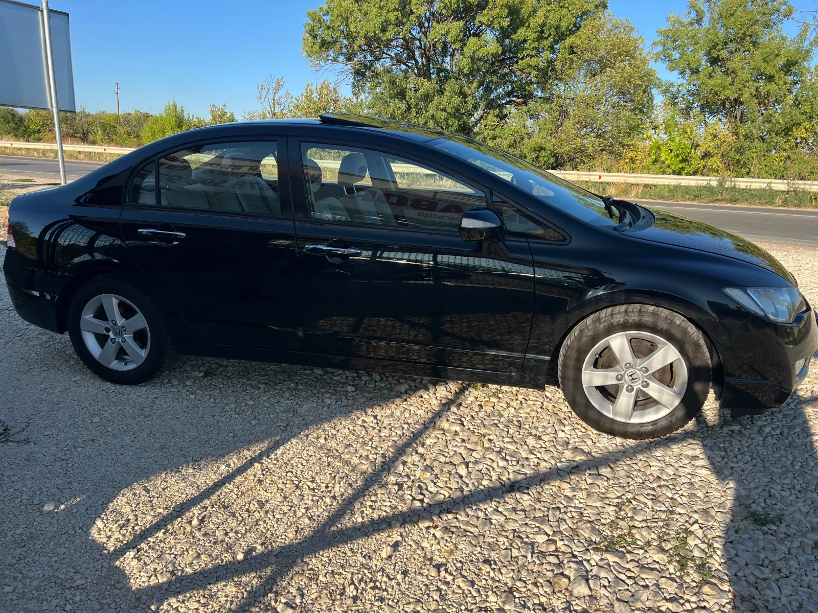 Honda Civic 1.8i V-tec/140p.s-Sedan - изображение 8