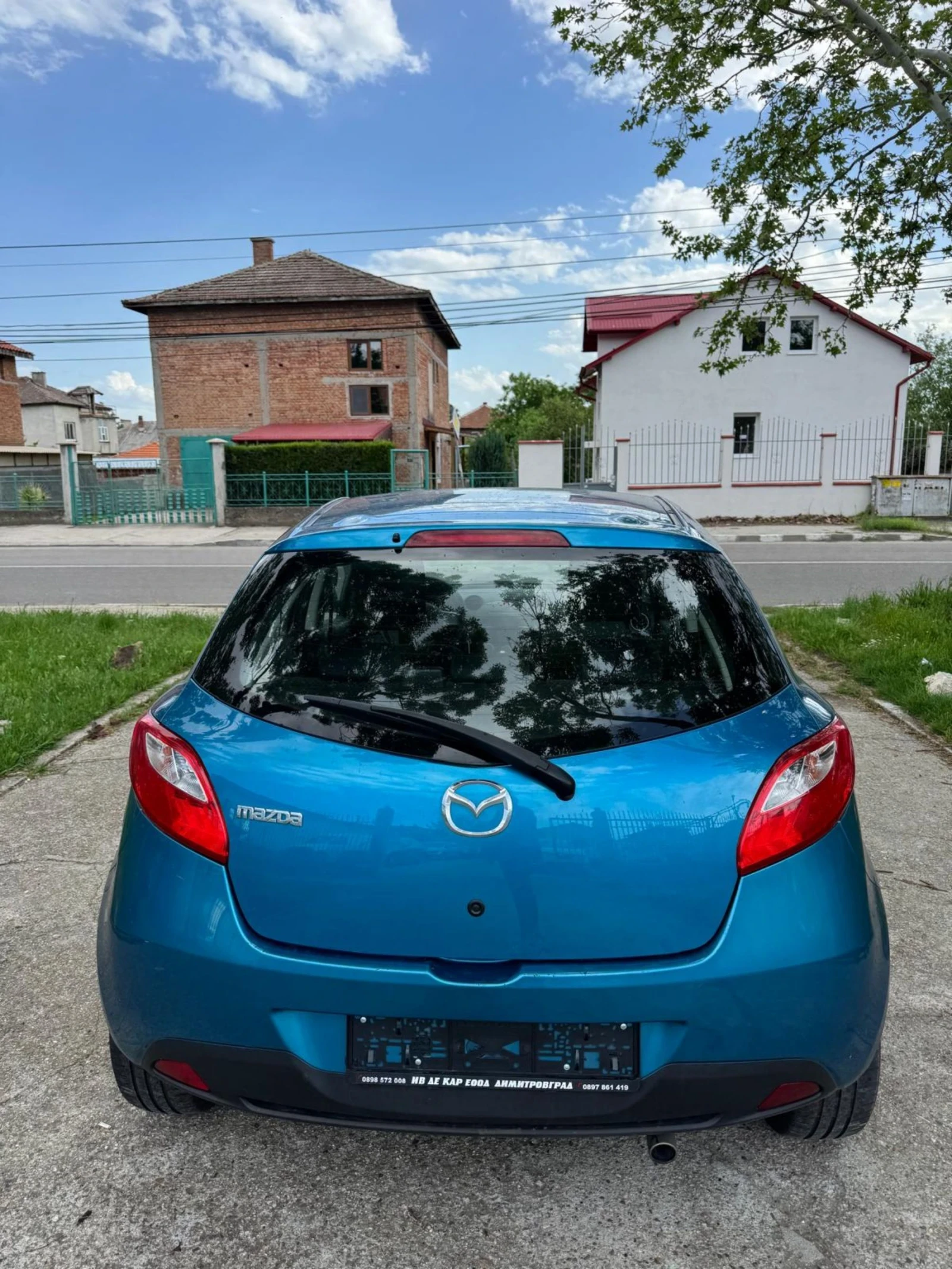 Mazda 2  - изображение 6
