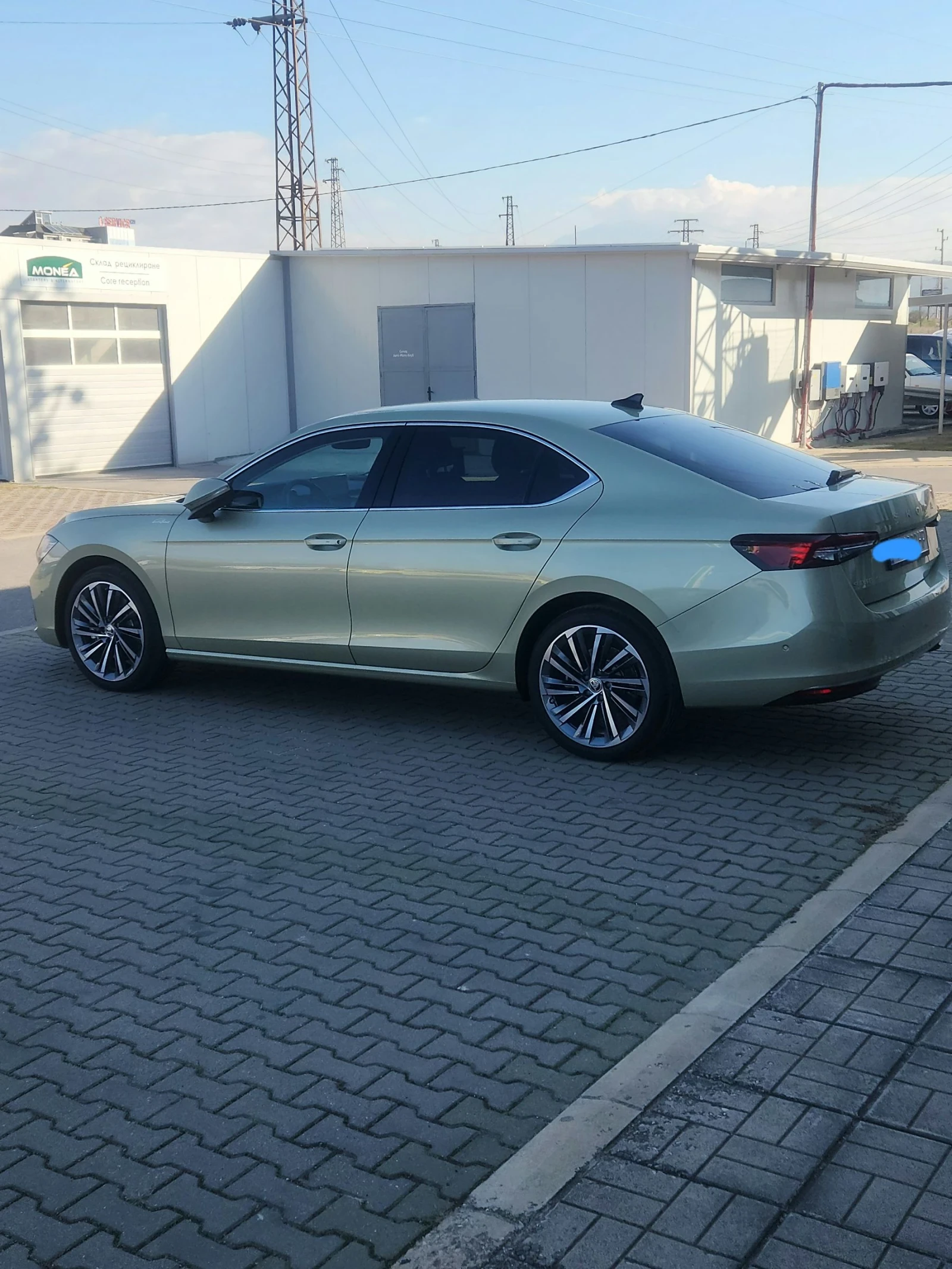 Skoda Superb 2.0 TSI - изображение 3