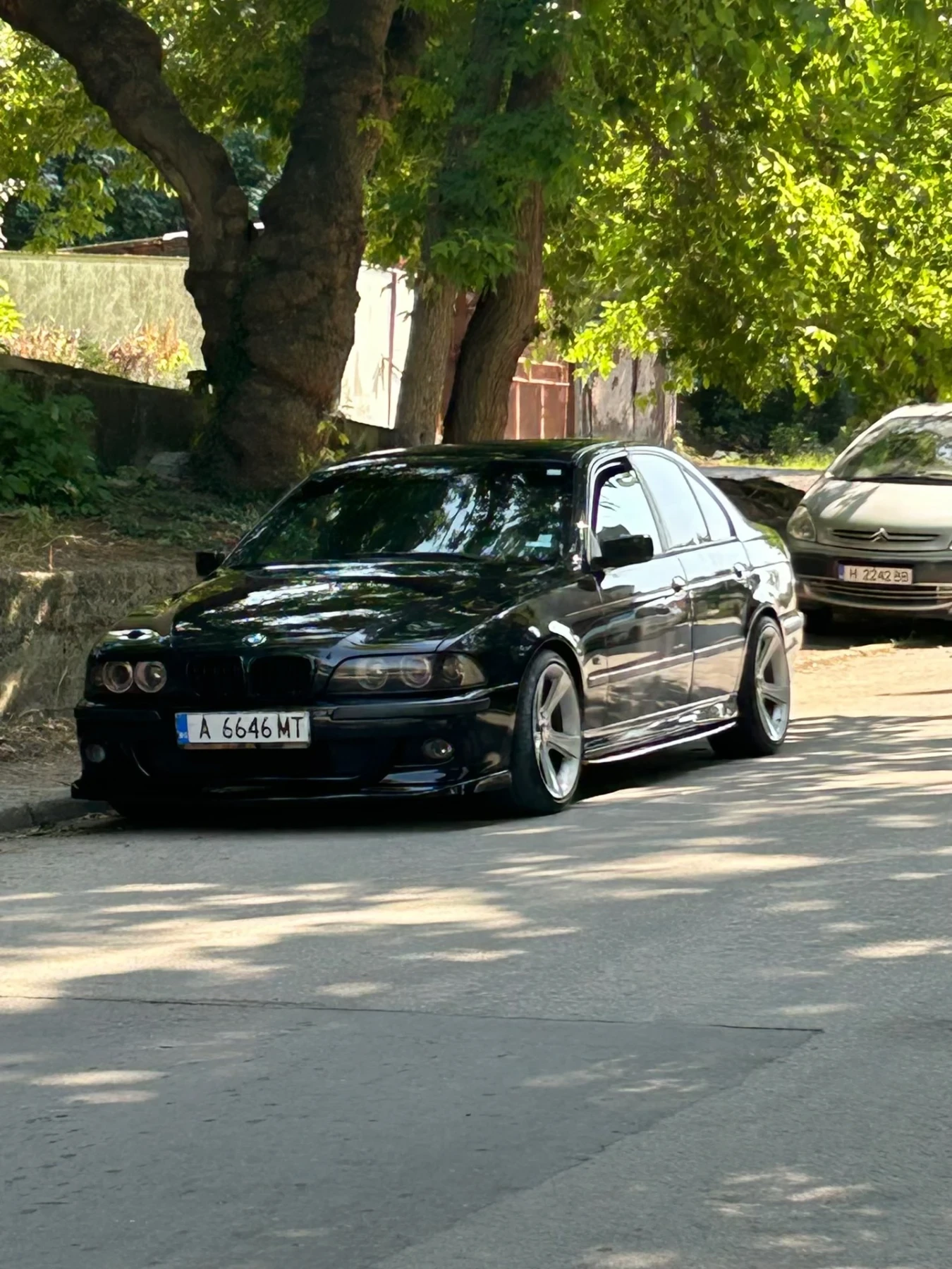 BMW 523  - изображение 6