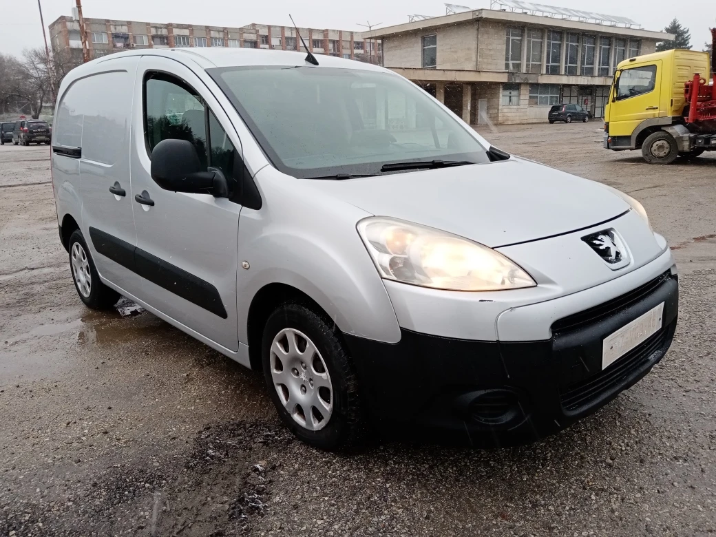 Peugeot Partner 1.6HDI Климатик - изображение 2