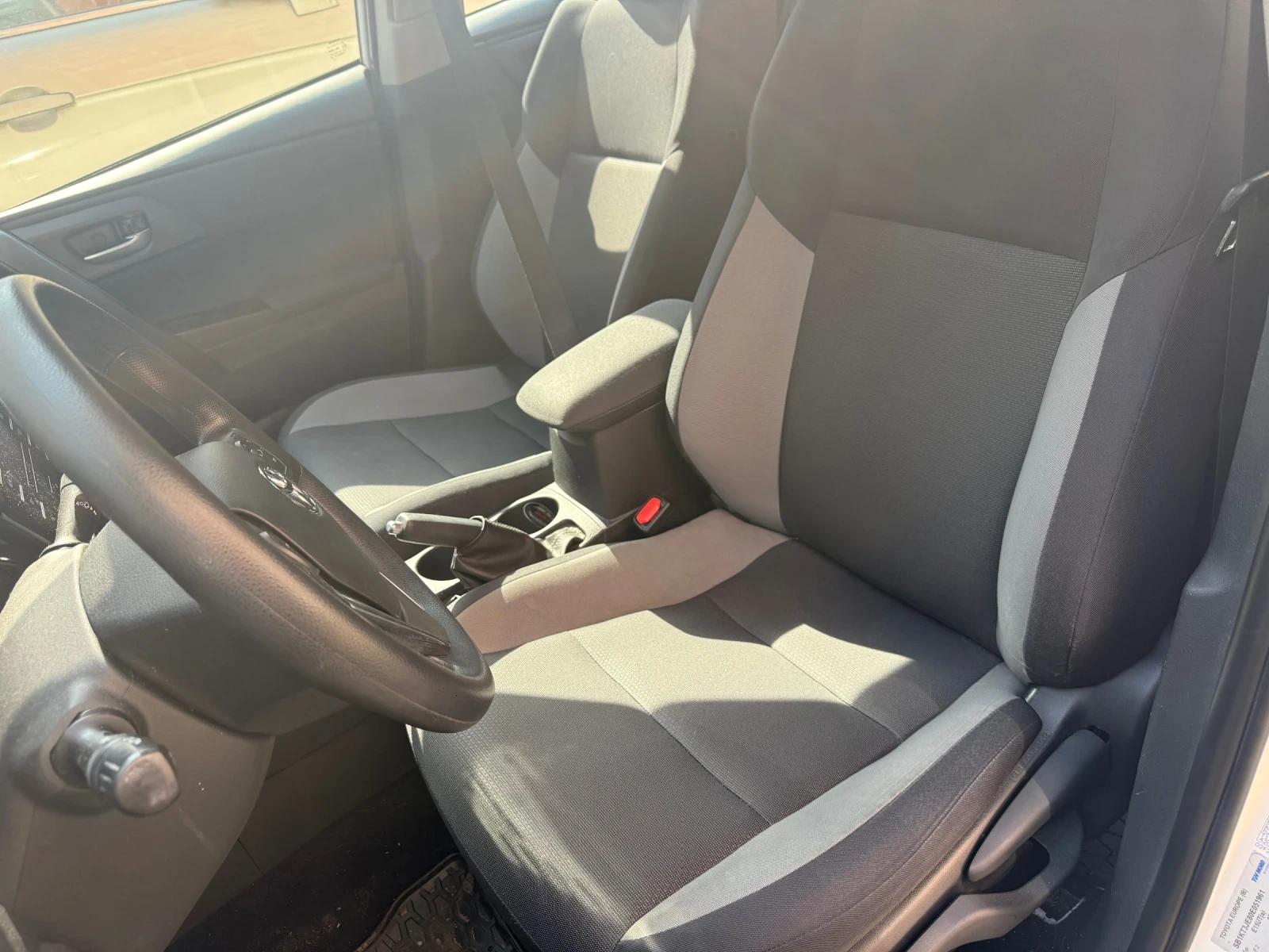 Toyota Auris Бензин/Евро6/ЧистоНова от България ТмАуто, снимка 10 - Автомобили и джипове - 53871988