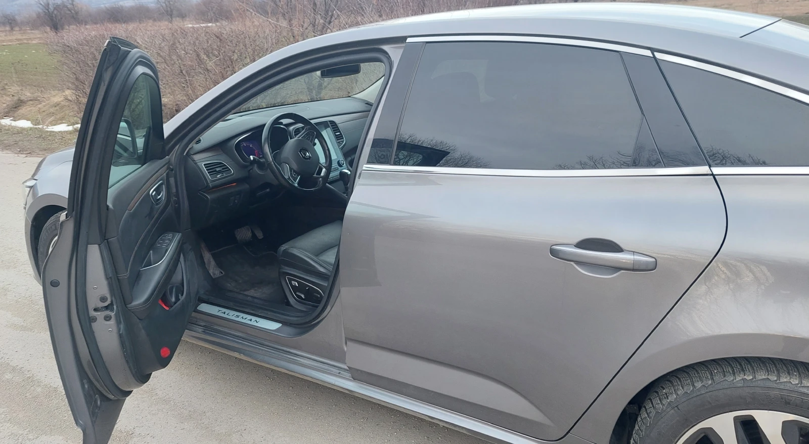 Renault Talisman 1.6 dci, снимка 4 - Автомобили и джипове - 53958530