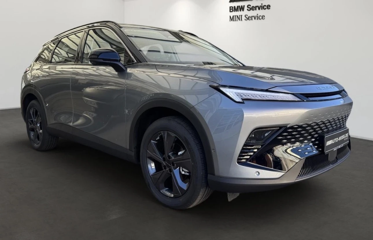 BAIC X55 Pano Acc LED 360 Keyless, снимка 2 - Автомобили и джипове - 54244078