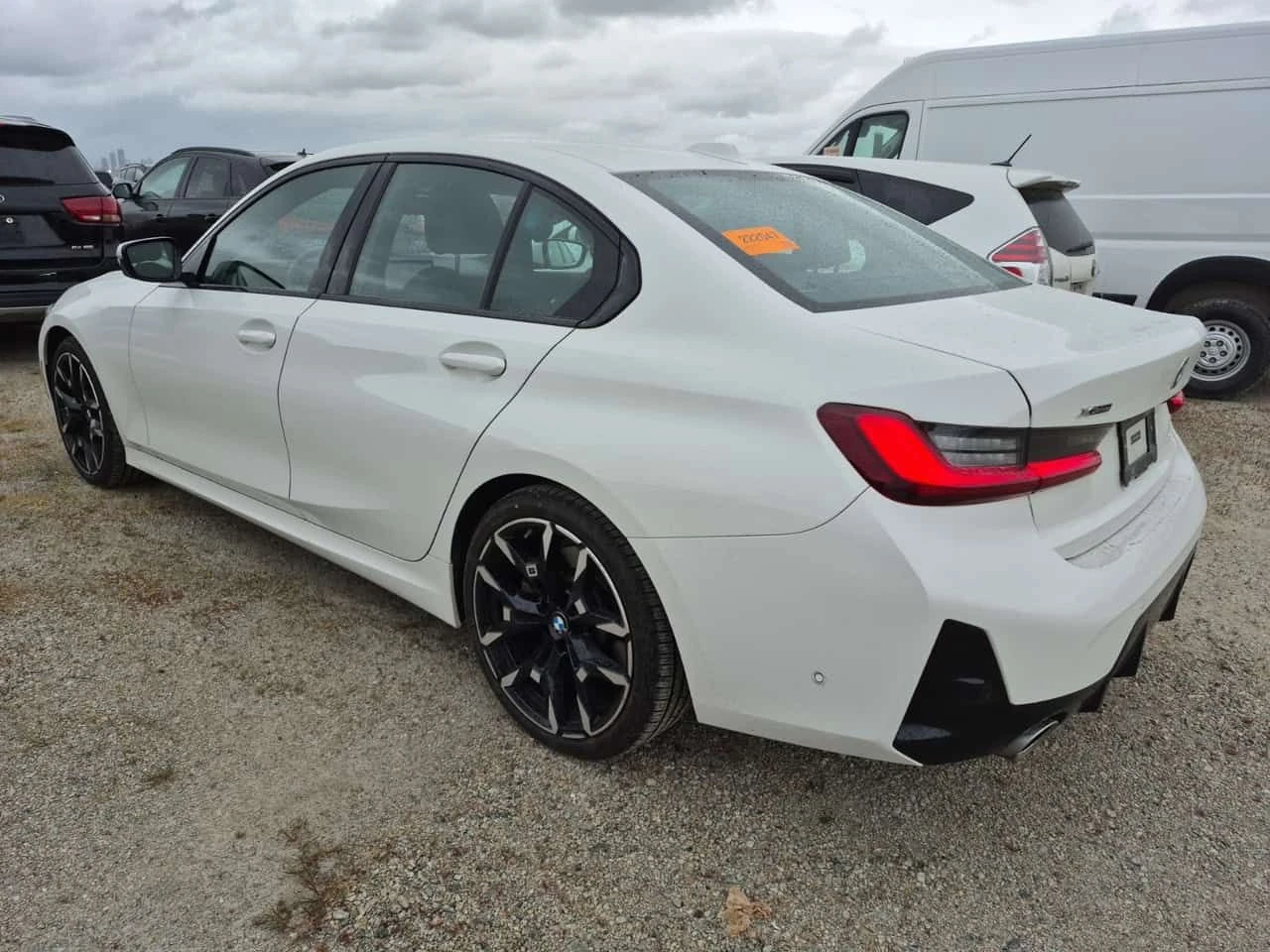 BMW 330 I XDRIVE| HEAD-UP| PANORAMA| 360 КАМЕРИ| 2 КЛЮЧА| , снимка 4 - Автомобили и джипове - 54607045