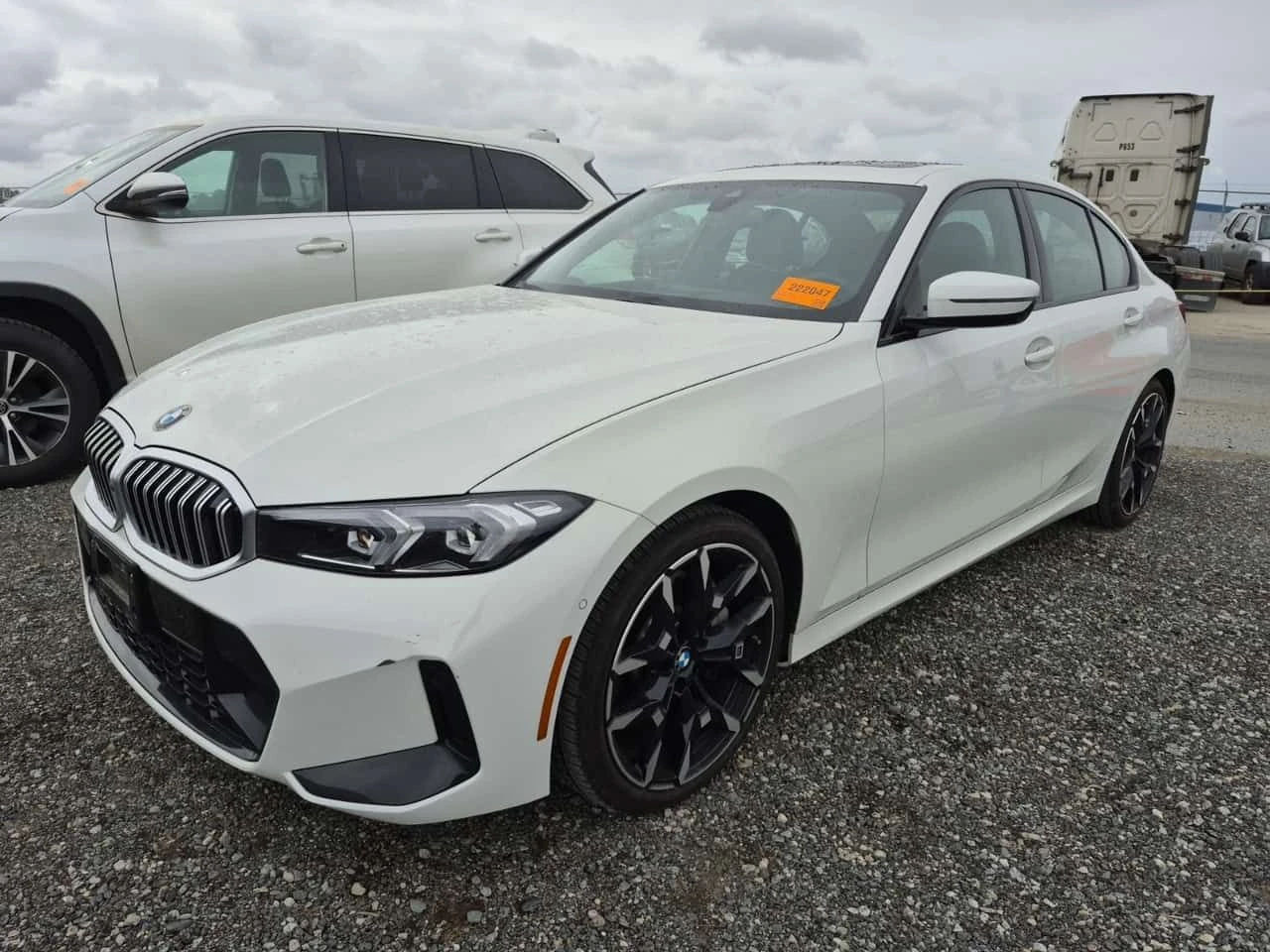 BMW 330 I XDRIVE| HEAD-UP| PANORAMA| 360 КАМЕРИ| 2 КЛЮЧА| 