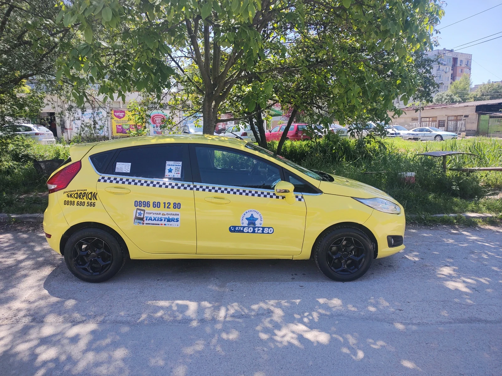 Ford Fiesta 1.0 ecoboost , снимка 3 - Автомобили и джипове - 54697006
