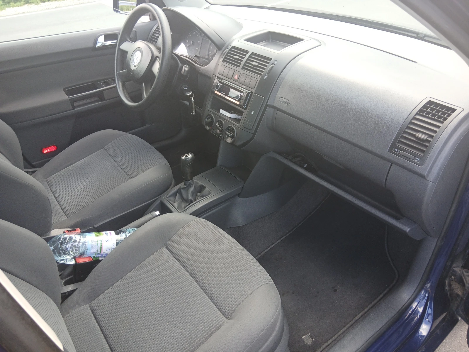 VW Polo 1.4клима гаражен , снимка 2 - Автомобили и джипове - 54707366