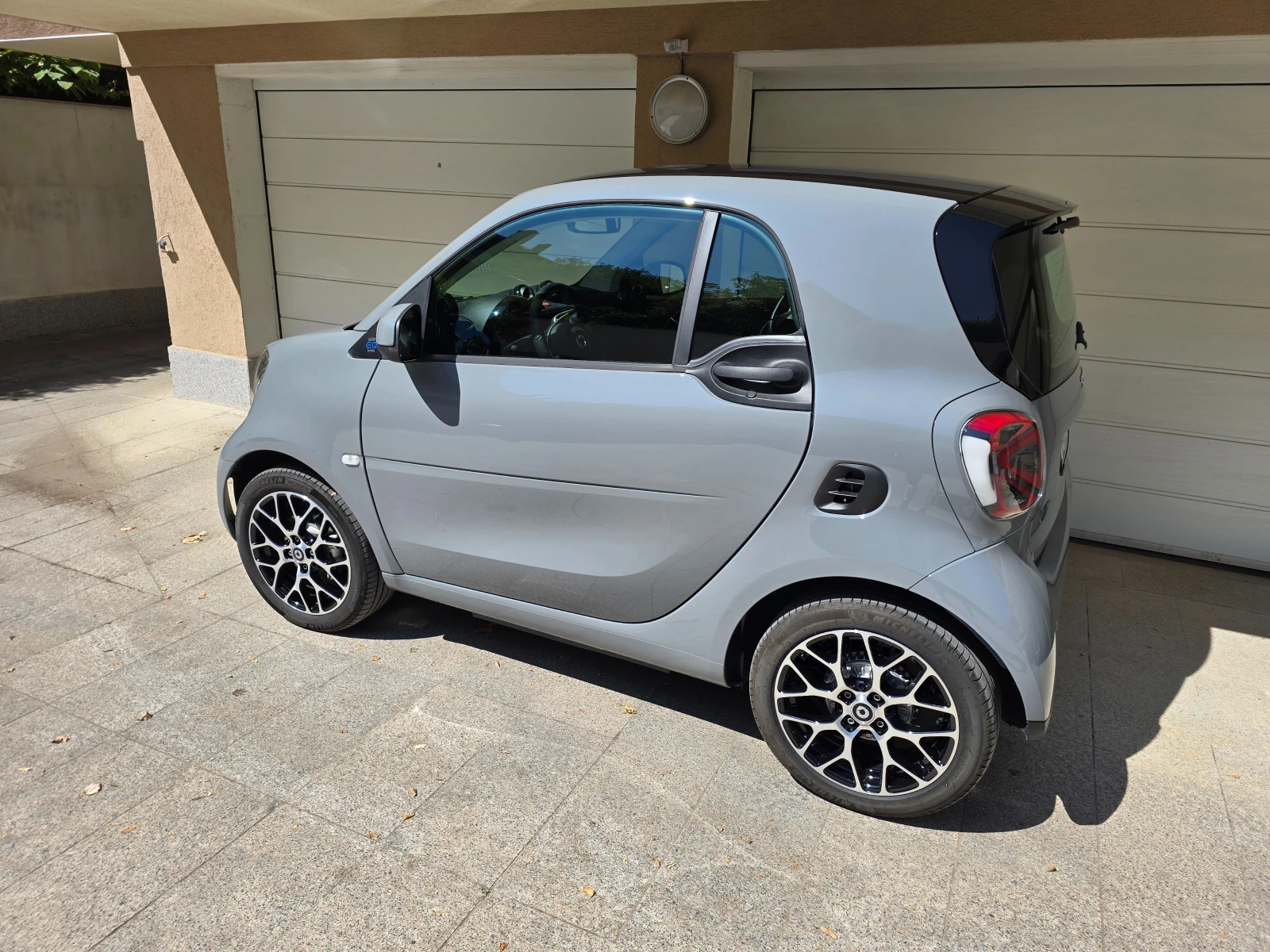 Smart Fortwo, снимка 11 - Автомобили и джипове - 55219015