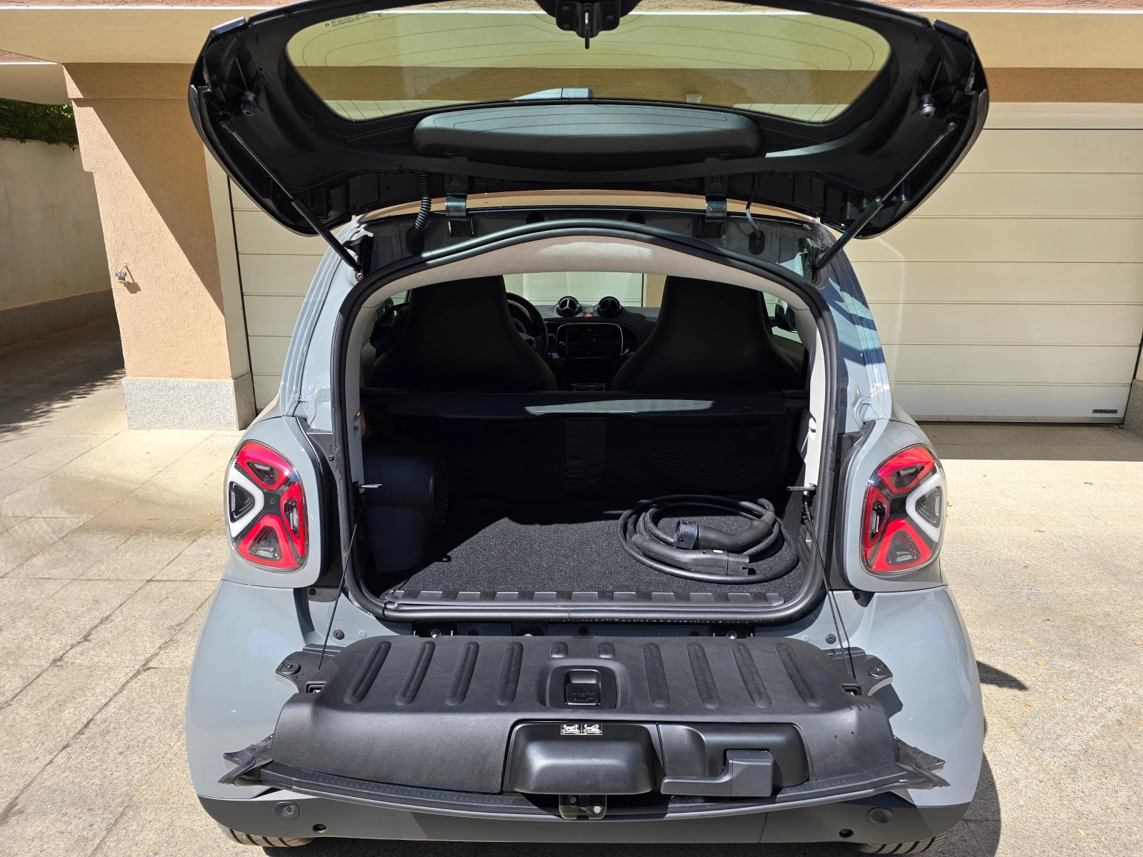 Smart Fortwo, снимка 16 - Автомобили и джипове - 55219015