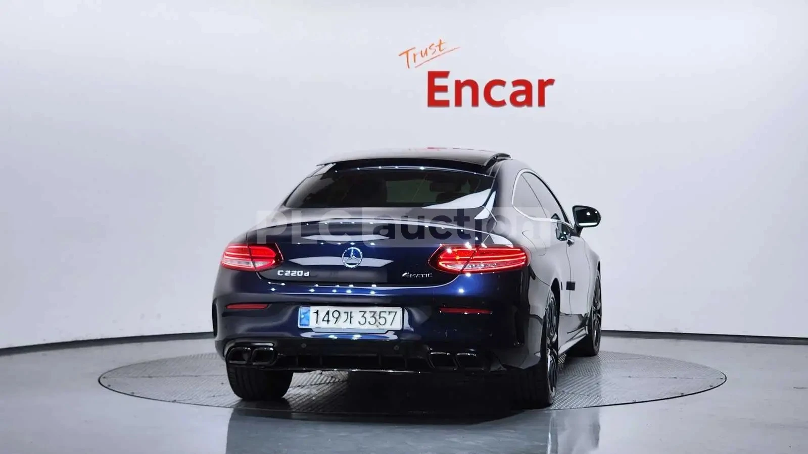 Mercedes-Benz C 220  COUPE / AMBIENT / PANO / HUD / BURMESTER /2 КЛЮЧА, снимка 5 - Автомобили и джипове - 55395291
