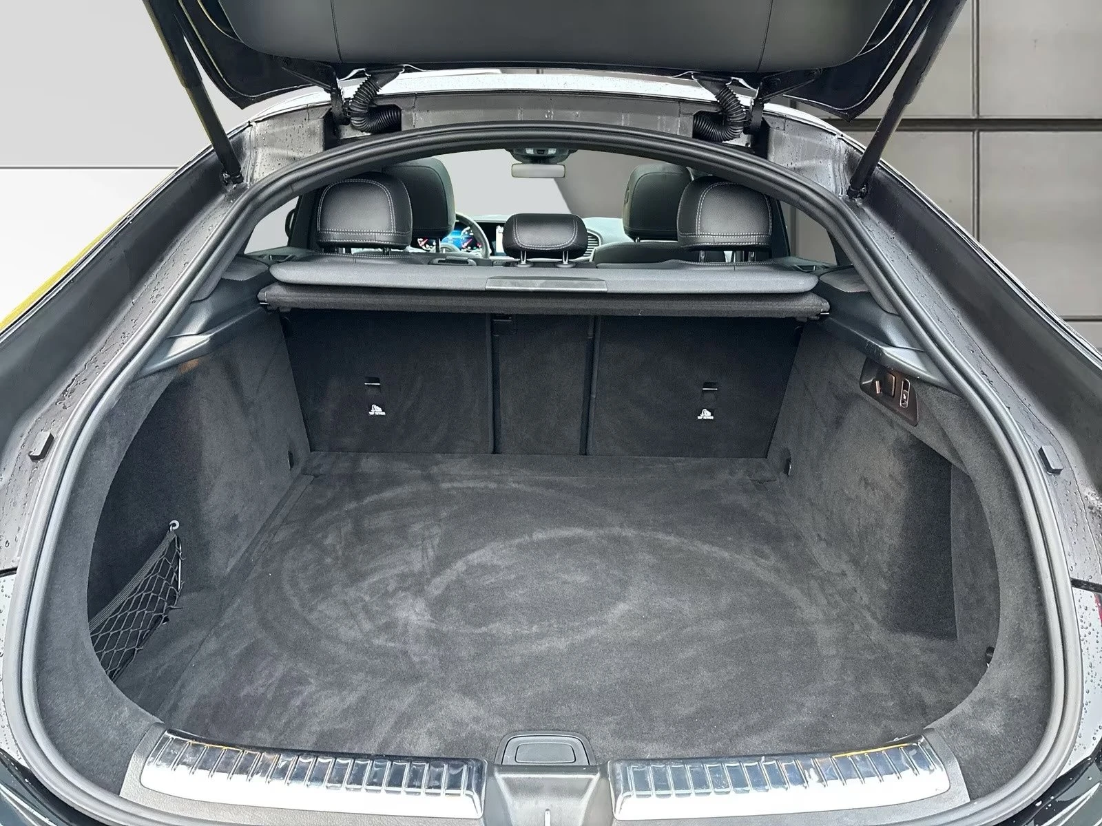 Mercedes-Benz GLE 450 d / AMG / NIGHT / BURM / HUD / MULTIBEAM / 360/ 4M, снимка 15 - Автомобили и джипове - 55790245