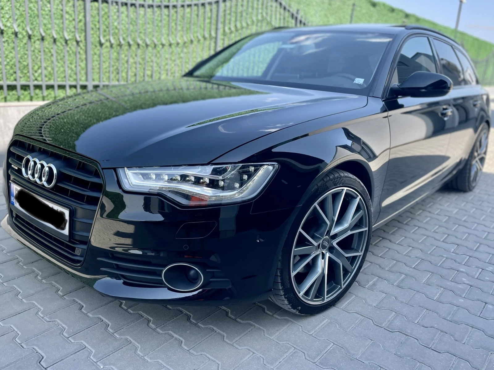 Audi A6 3.0TDI* PANO * HUD* DIST* BLIND SPOT* LED * MEMORY, снимка 3 - Автомобили и джипове - 56016286