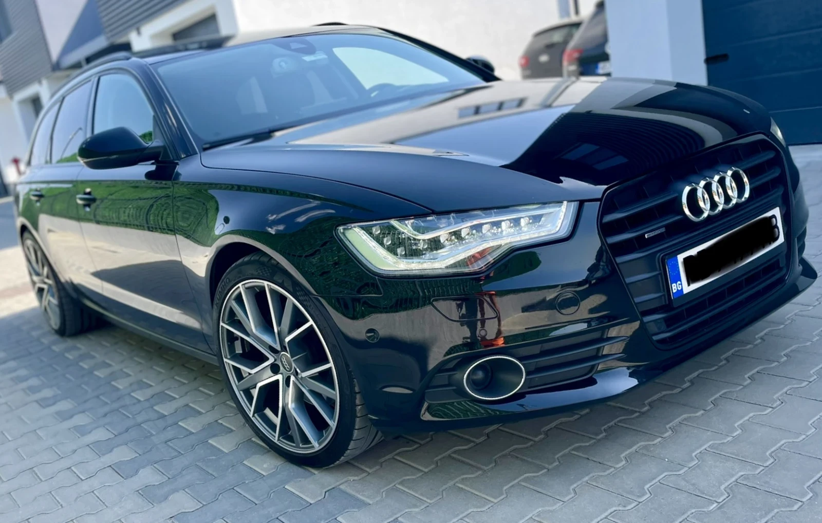 Audi A6 3.0TDI* PANO * HUD* DIST* BLIND SPOT* LED * MEMORY, снимка 4 - Автомобили и джипове - 56016286