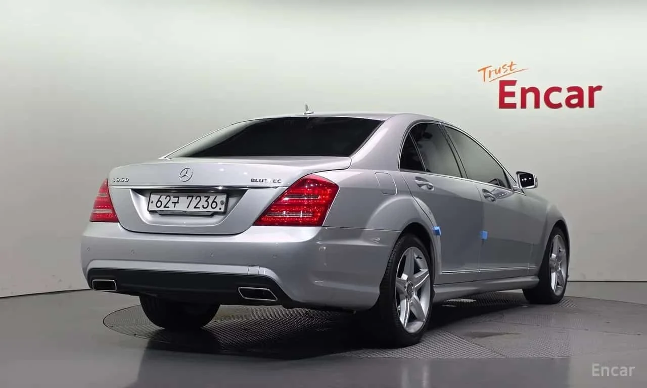 Mercedes-Benz S 350 BlueTEC * AMG * Facelift * Обдухване * Камера * , снимка 2 - Автомобили и джипове - 56248804