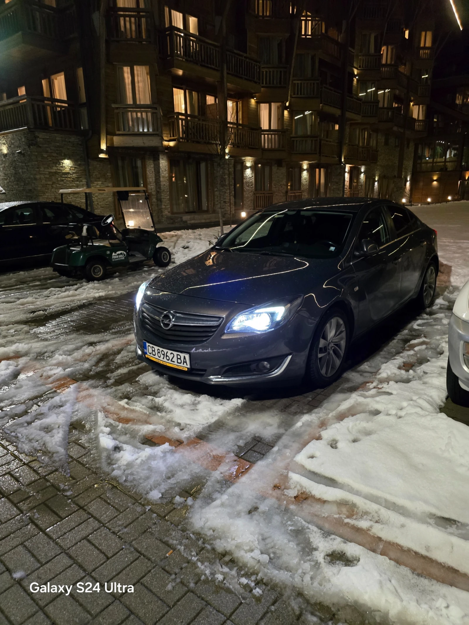 Opel Insignia, снимка 3 - Автомобили и джипове - 56266266