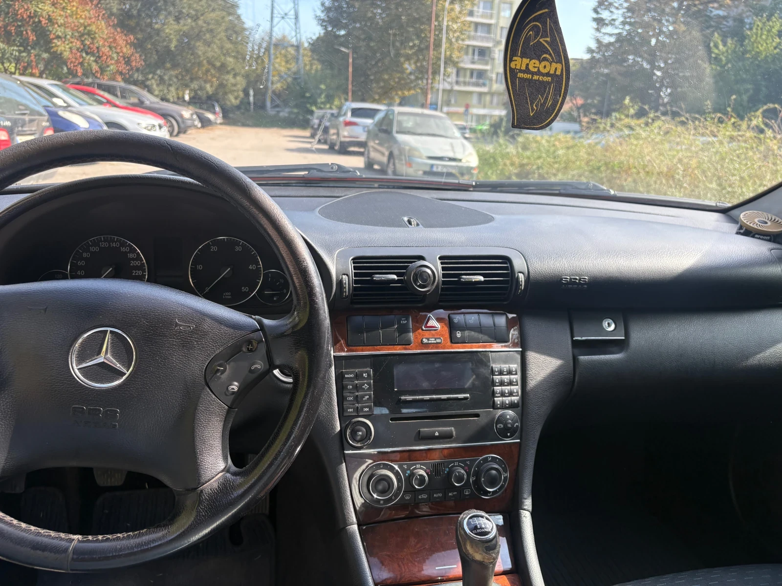 Mercedes-Benz C 200, снимка 11 - Автомобили и джипове - 56465988