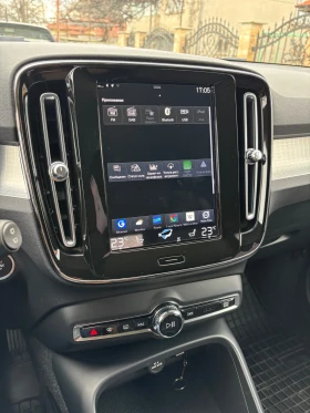 Volvo XC40 2.0 Milh Hibrid 4 цилиндъра 197 кс, снимка 11