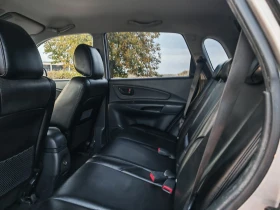 Hyundai Tucson 2.0 БЕНЗИН 141 К.С.4Х4! ГАЗ !КОЖА! БЕЗ АНАЛОГ! - 8699 лв. / 4447.73 € - 20229742 11