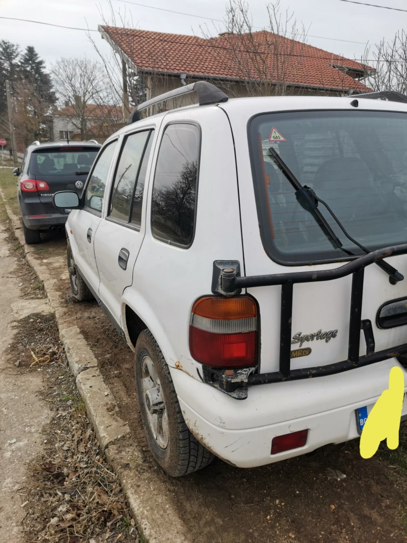 Kia Sportage, снимка 1 - Автомобили и джипове - 46581046