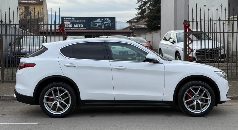 Alfa Romeo Stelvio Sport Q4 Внос Швейцария, снимка 6 - Автомобили и джипове - 48801961