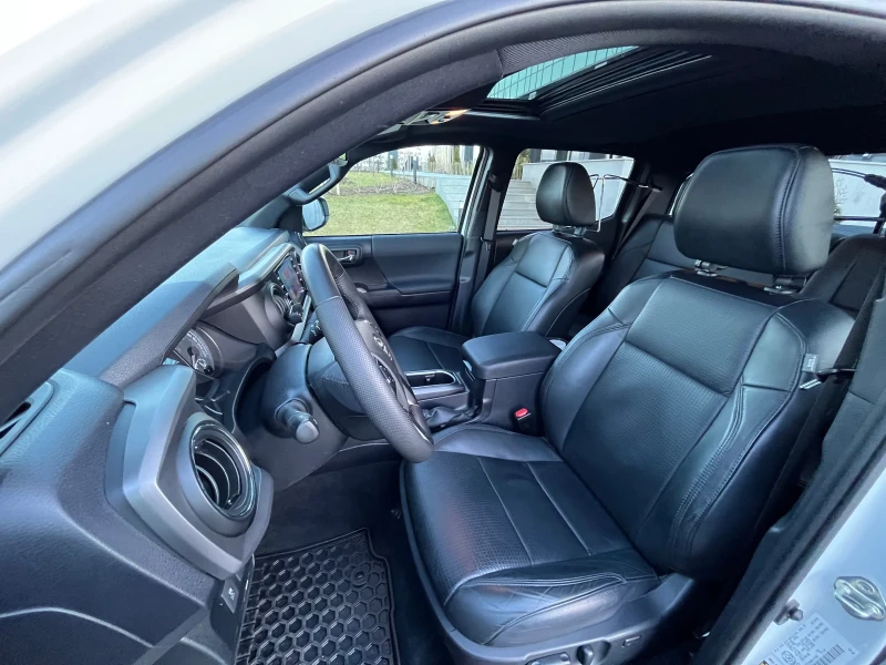 Toyota Tacoma TRD OFF ROAD_Automat_Koжа_LED фарове, снимка 7 - Автомобили и джипове - 51314241