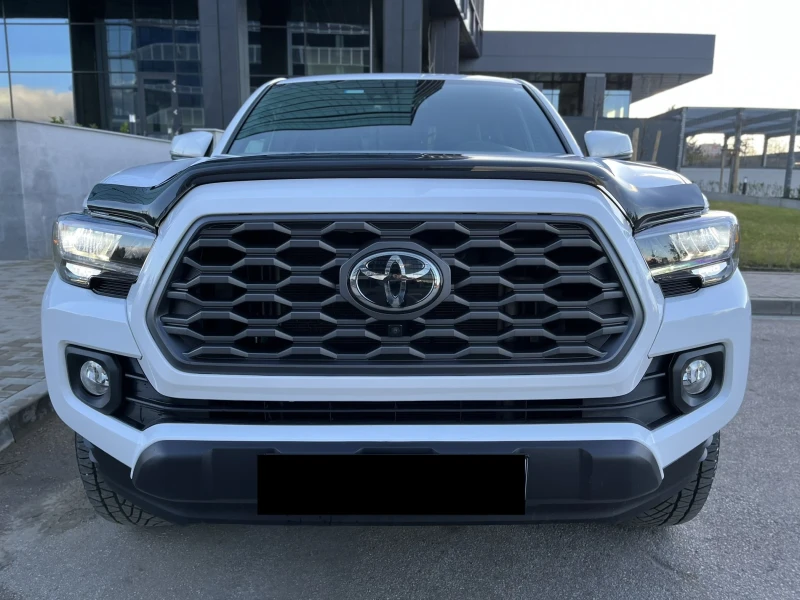 Toyota Tacoma TRD OFF ROAD_Automat_Koжа_LED фарове, снимка 5 - Автомобили и джипове - 51314241