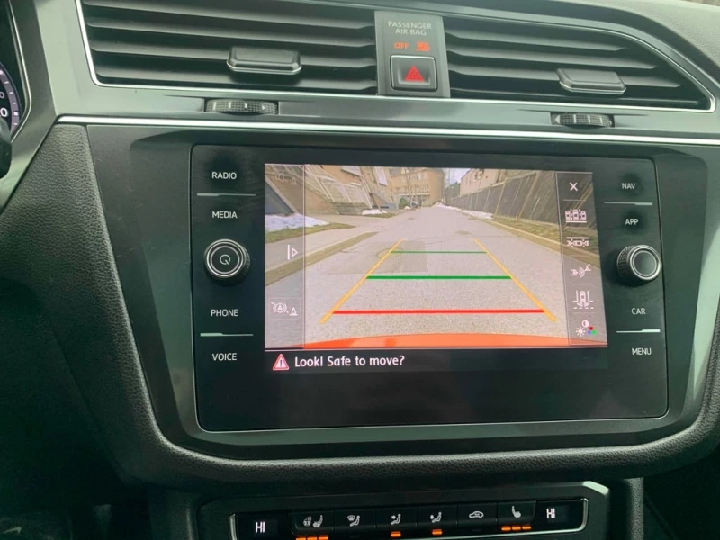 VW Tiguan * Highline * CARFAX * БЕЗ ПЪРВОНАЧАЛНА ВНОСКА, снимка 13 - Автомобили и джипове - 52958814