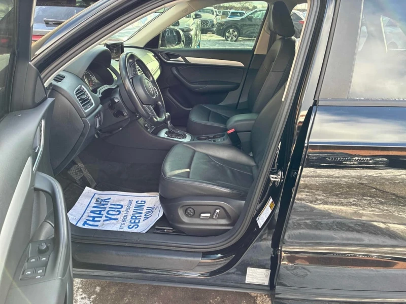 Audi Q3 2017 Komfort * БЕЗ ПЪРВОНАЧАЛНА ВНОСКА, снимка 7 - Автомобили и джипове - 52961173