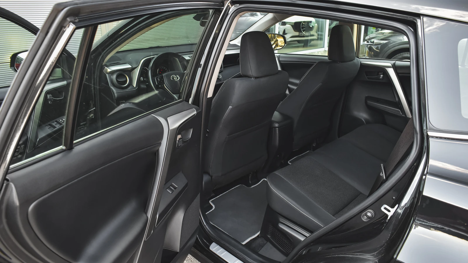 Toyota Rav4 2.5 HEV EDITION Automatic - изображение 9