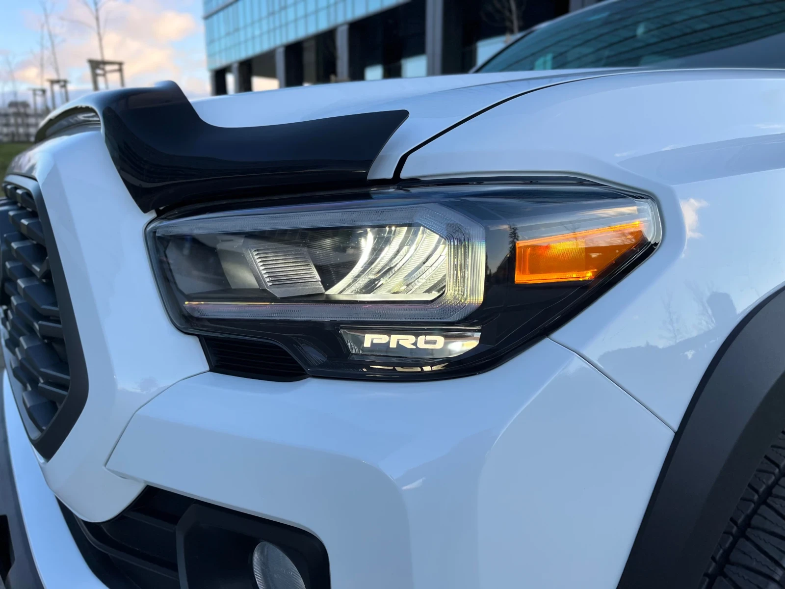 Toyota Tacoma TRD OFF ROAD_Automat_Koжа_LED фарове - изображение 8