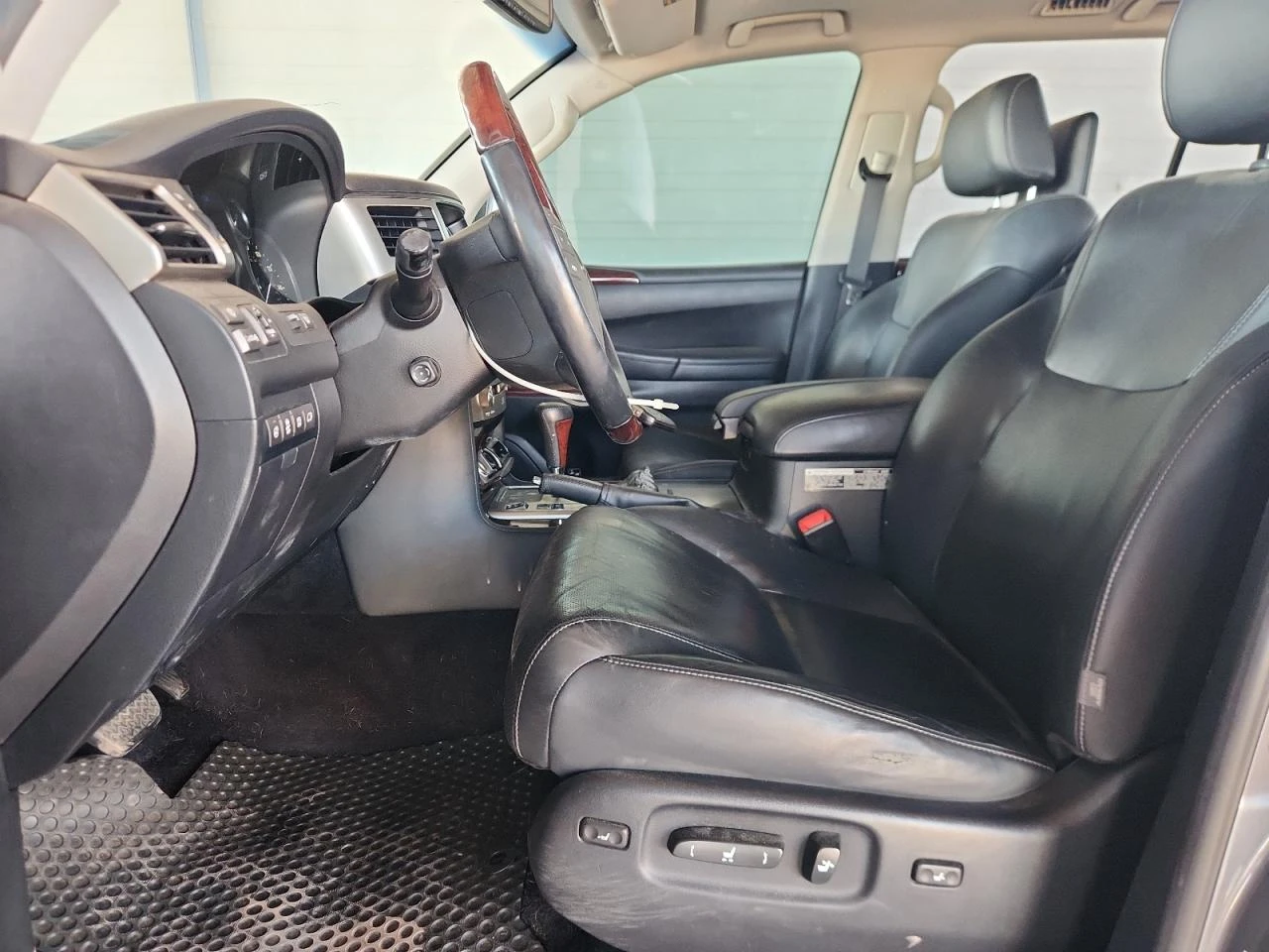 Lexus LX 570 2015 LEXUS LX 570 - изображение 7