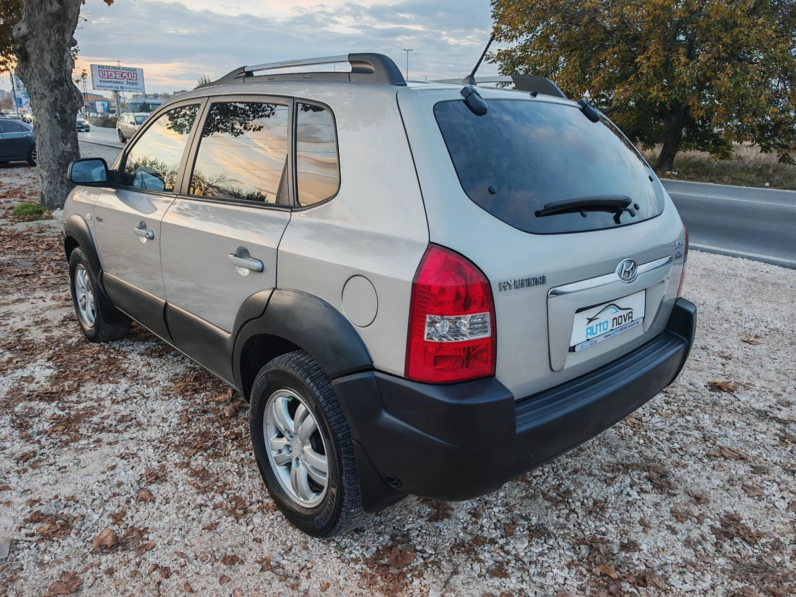Hyundai Tucson 2.0 БЕНЗИН 141 К.С.4Х4! ГАЗ !КОЖА! БЕЗ АНАЛОГ! - изображение 5