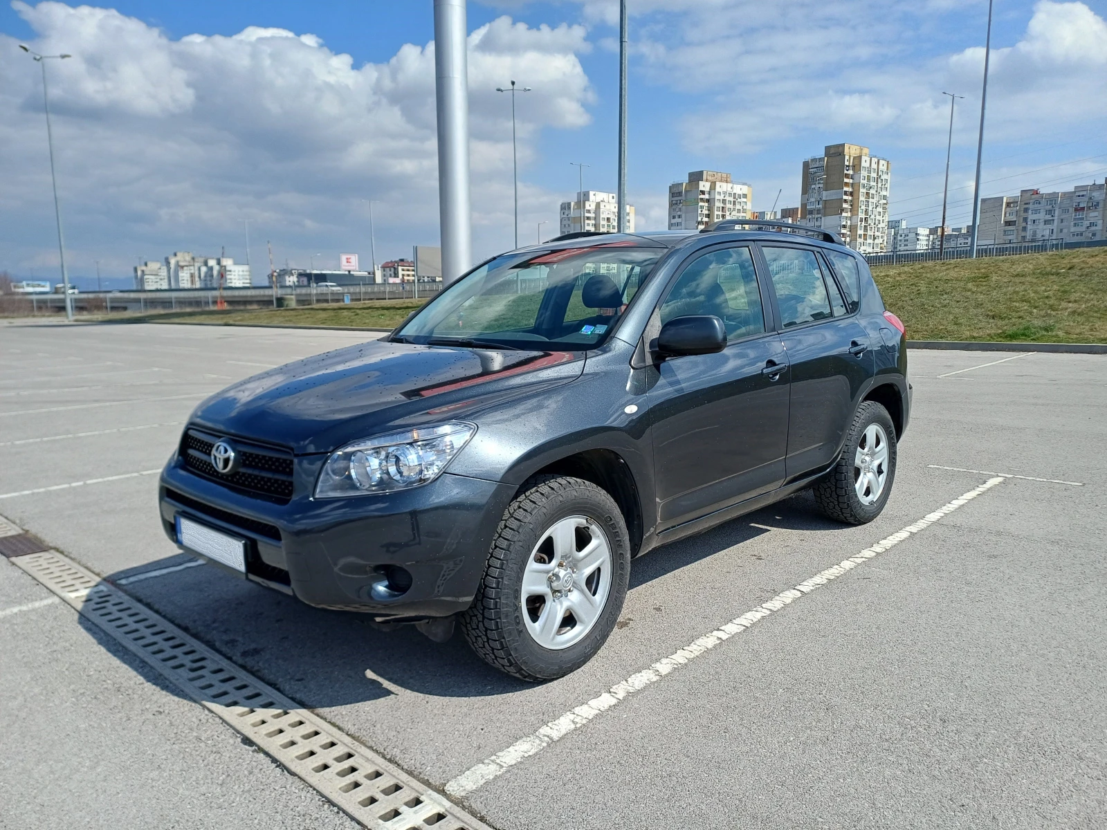 Toyota Rav4 2.0 VVT-i COMFORT, снимка 3 - Автомобили и джипове - 54057549